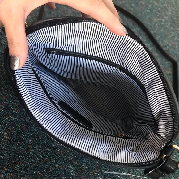 NWT Vegan Leather Color Blocked Crossbody Purse - Picture 7 of 7